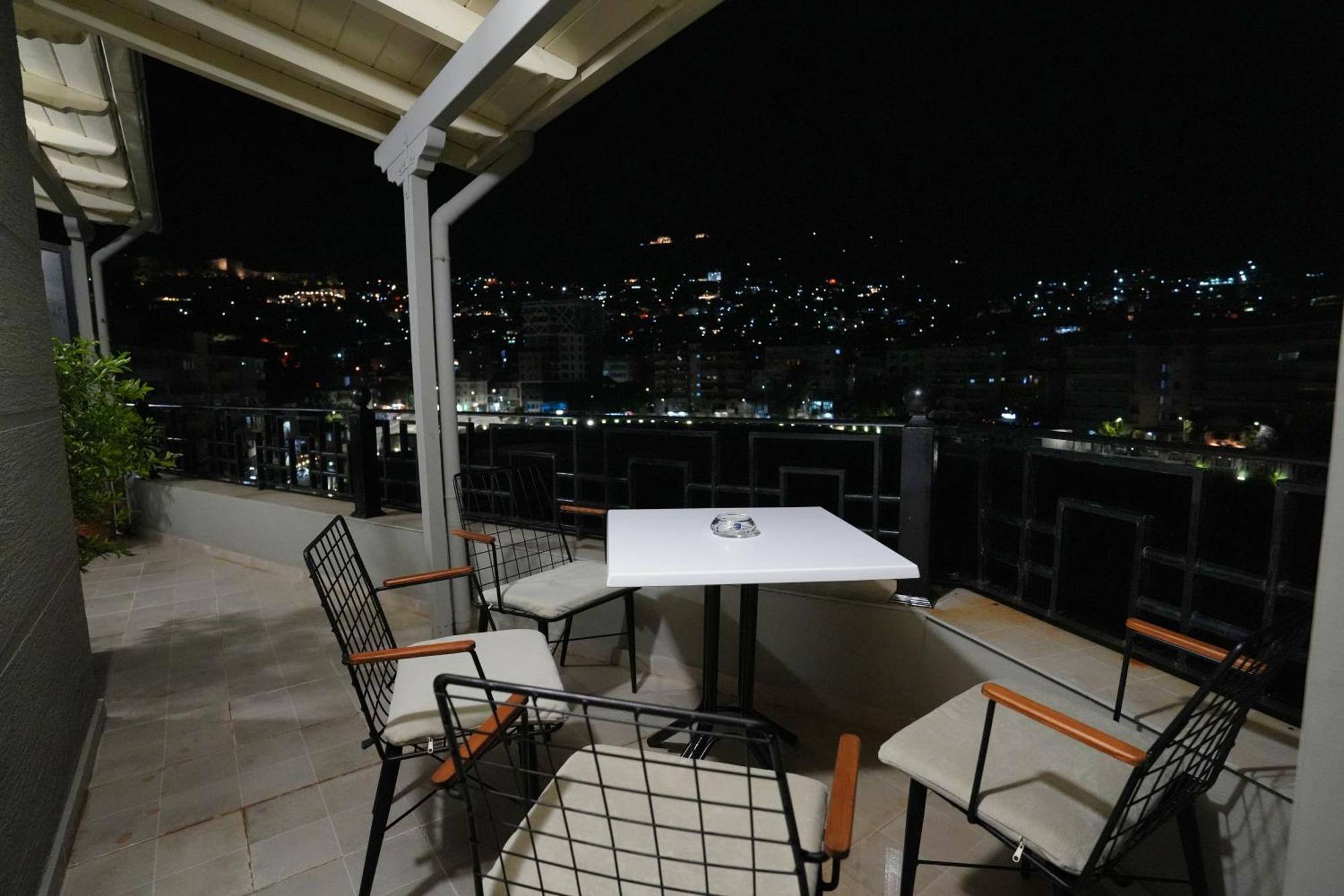 Rs Skendo Apartments Gjirokastër Exteriér fotografie